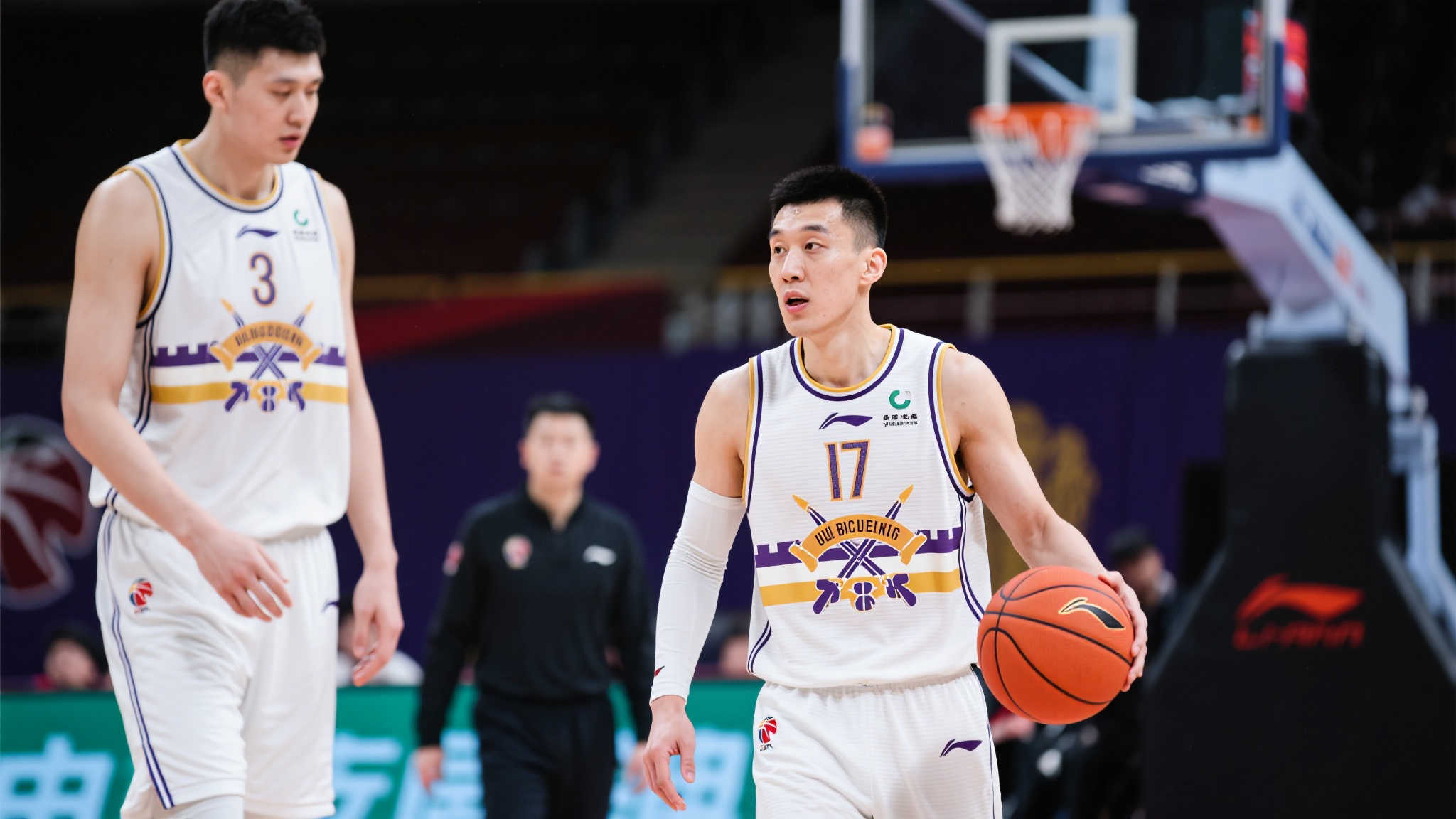 当前，北控男篮正积极调整战术核心体系，而提升后场竞